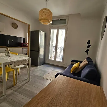 Atlas - Maya Béziers